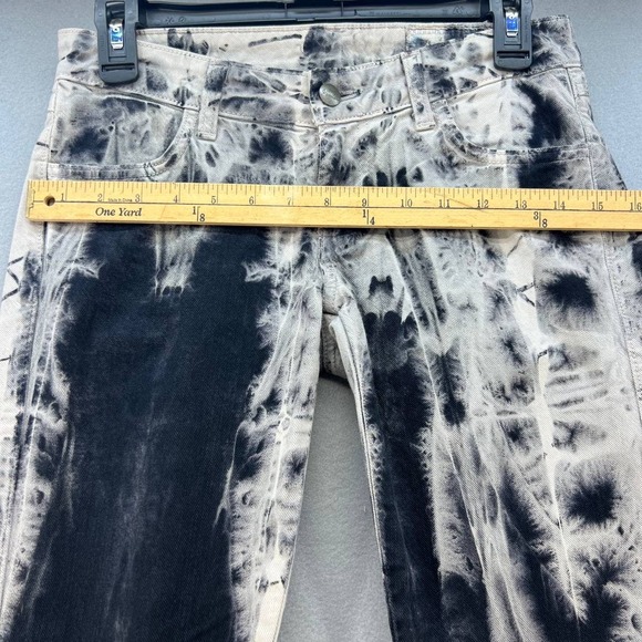 Siwy Jeans Women's Hannah Jeans Size 26 (2) Black Tie Dye Embossed Pockets - Picture 4 of 17